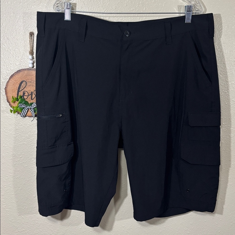 Iron Co Men's Black Hybrid Cargo Shorts Size 38 - Picture 2 of 5
